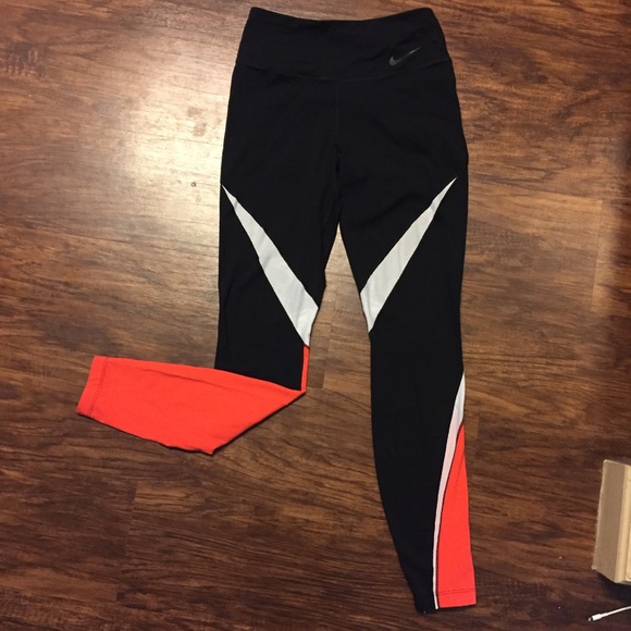 Nike Pants - Nike Mesh Leggings